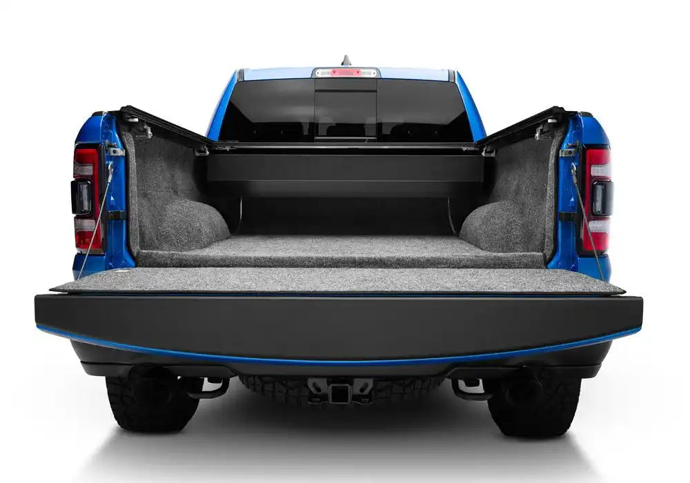 RX_ProMX_DodgeRam19-22_HydroBlue_TRX_Detail_04_Tailgate.jpg