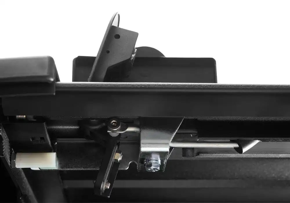 RX_ProXR_21Ford-F150_Details_06Lock.jpg