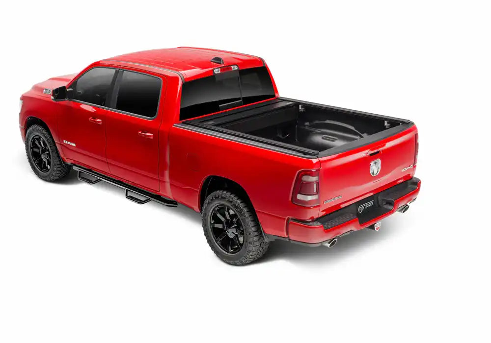 RX_ProXR_TraxRail_RAM19_Red_03Open.jpg