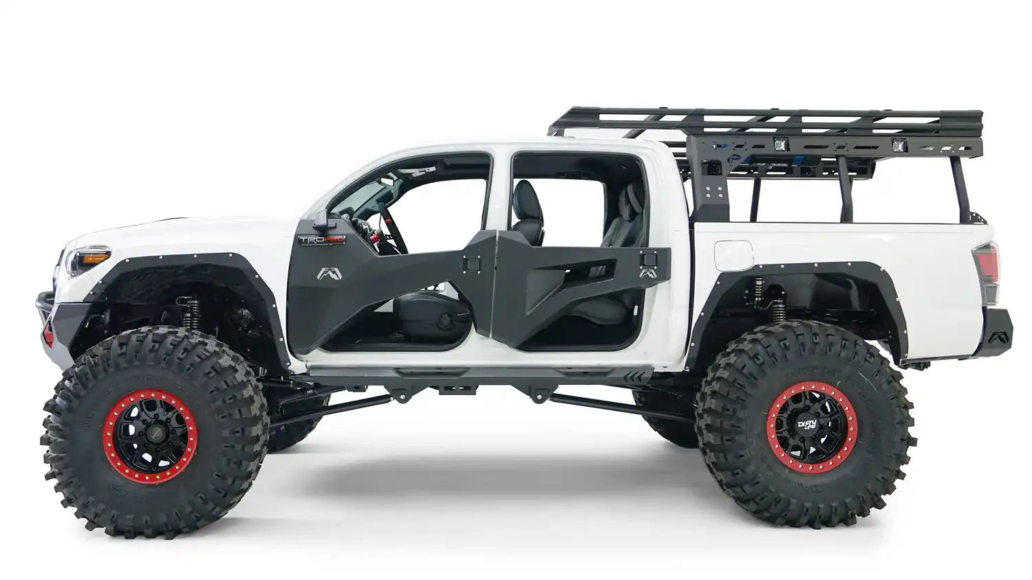 STUDIO_TACOMA_DOORS_SIDE.jpg