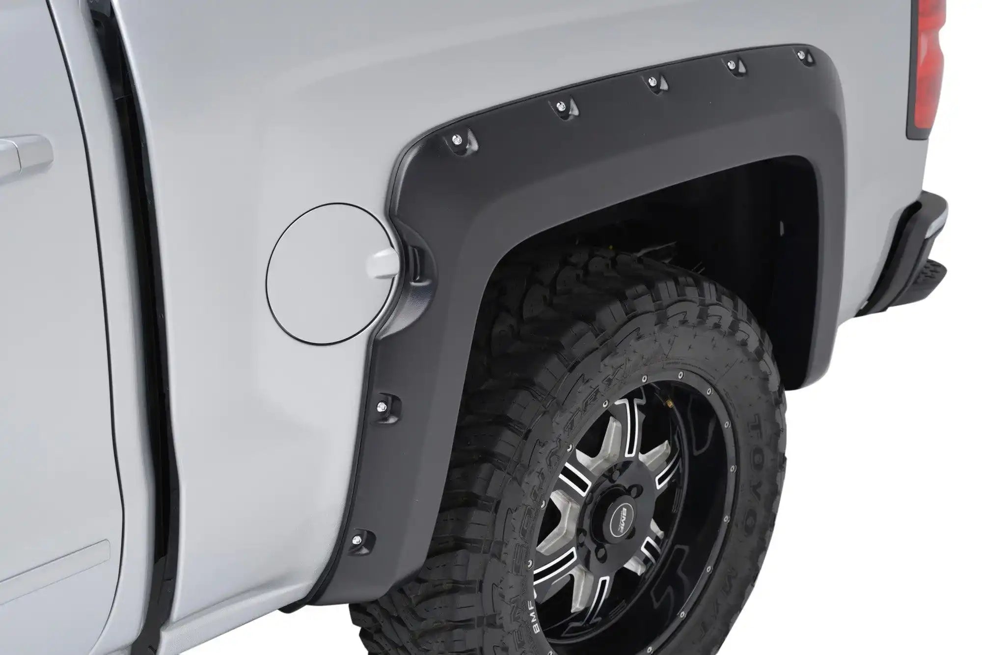 T84_PFFC3002T_Fender Flare_Textured_Installed-Back 1.jpg