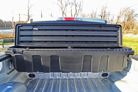 Dee Zee DZ6170P Tool Box - Specialty Crossover Toolbox Plastic