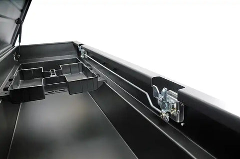 Dee Zee DZ8170SB Tool Box - Hardware Crossover Single Lid Black