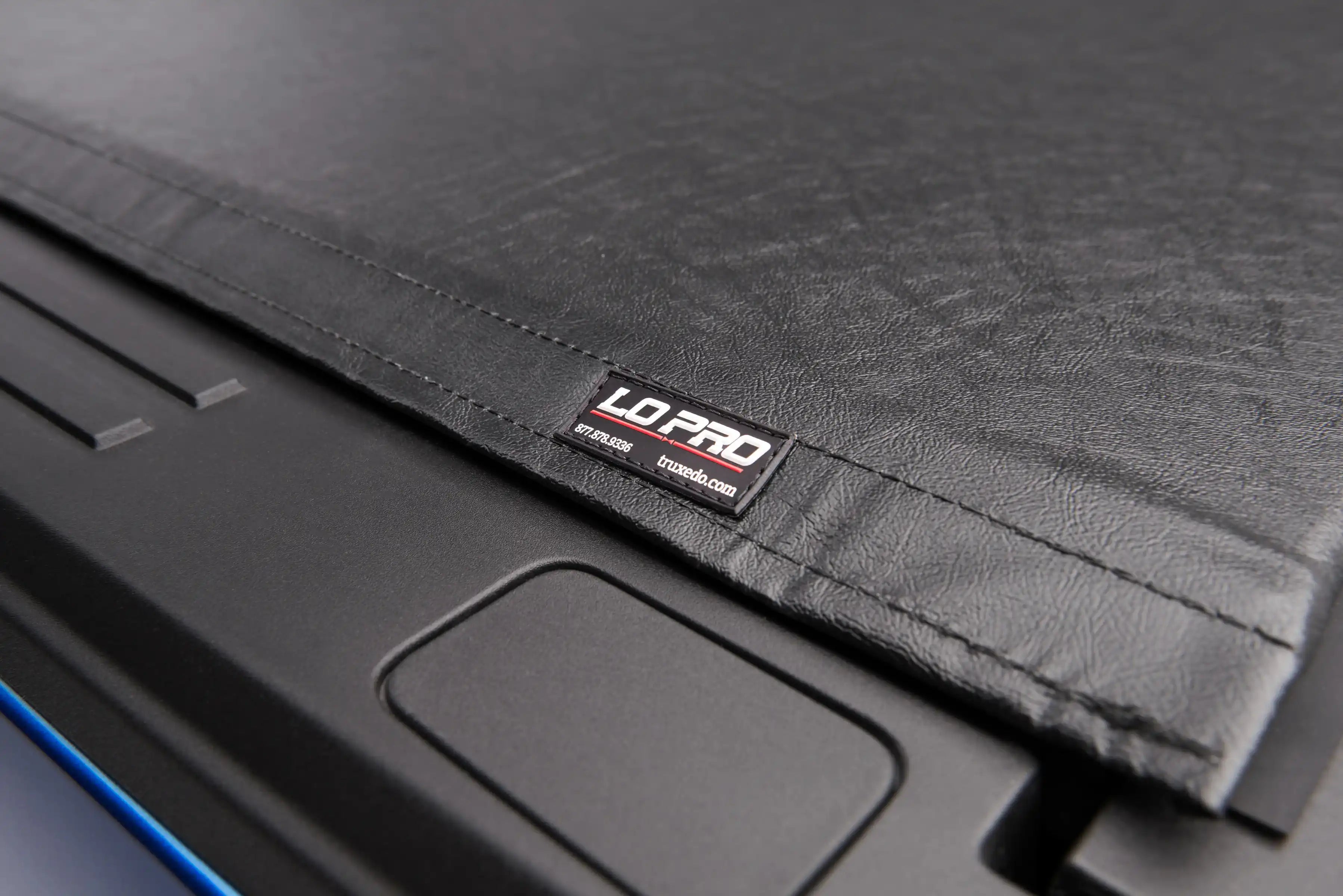 TX_LoPro_Ford_F150_DetailBadge_H.jpg