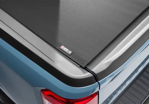 TX_ProX15_22Ford-Maverick_Profile_Details_05Badge.jpg