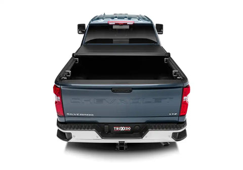 TX_Truxport_20Chevy-HD2500_Rear_02_Half.jpg