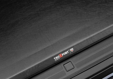 TX_Truxport_21Ford-F150_Details_05Badge.jpg
