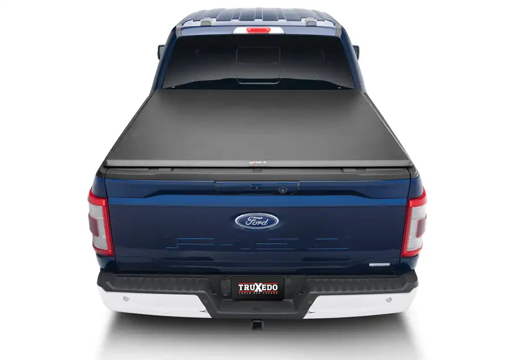 TX_Truxport_21Ford-F150_Rear_01Closed.jpg