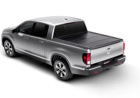 UC_Flex_2017_HondaRidgeline_Closed_01_H.jpg