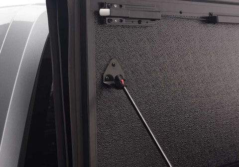 UC_Flex_2017_HondaRidgeline_Detail_01_H.jpg