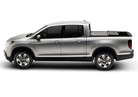 UC_Flex_2017_HondaRidgeline_ProfileHalf_01_H.jpg