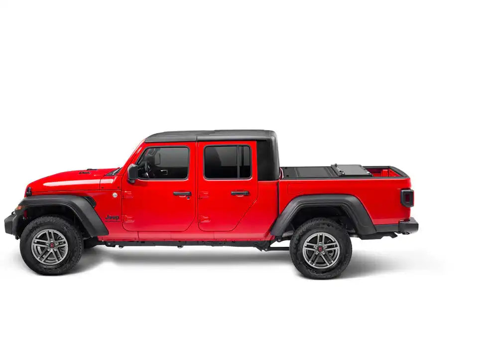UC_Flex_20Jeep-Gladiator_Profile_02-Half.jpg
