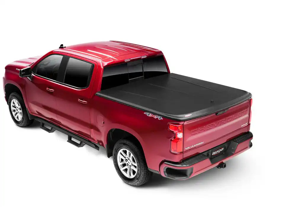UC_SE_19Chevy-Silverado_01Closed.jpg
