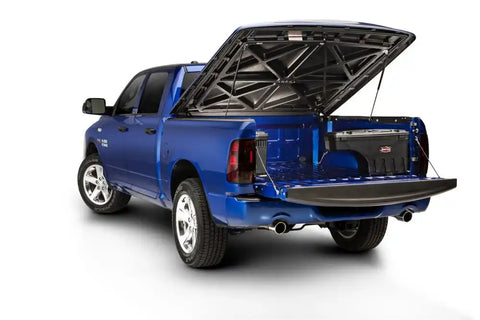 UC_SwingCase_BlueTruck_FullBed02.jpg
