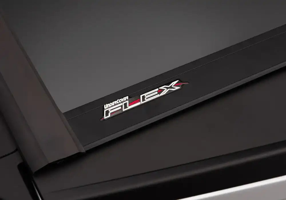 UC_UltraFlex_17FordF150_Badge.jpg