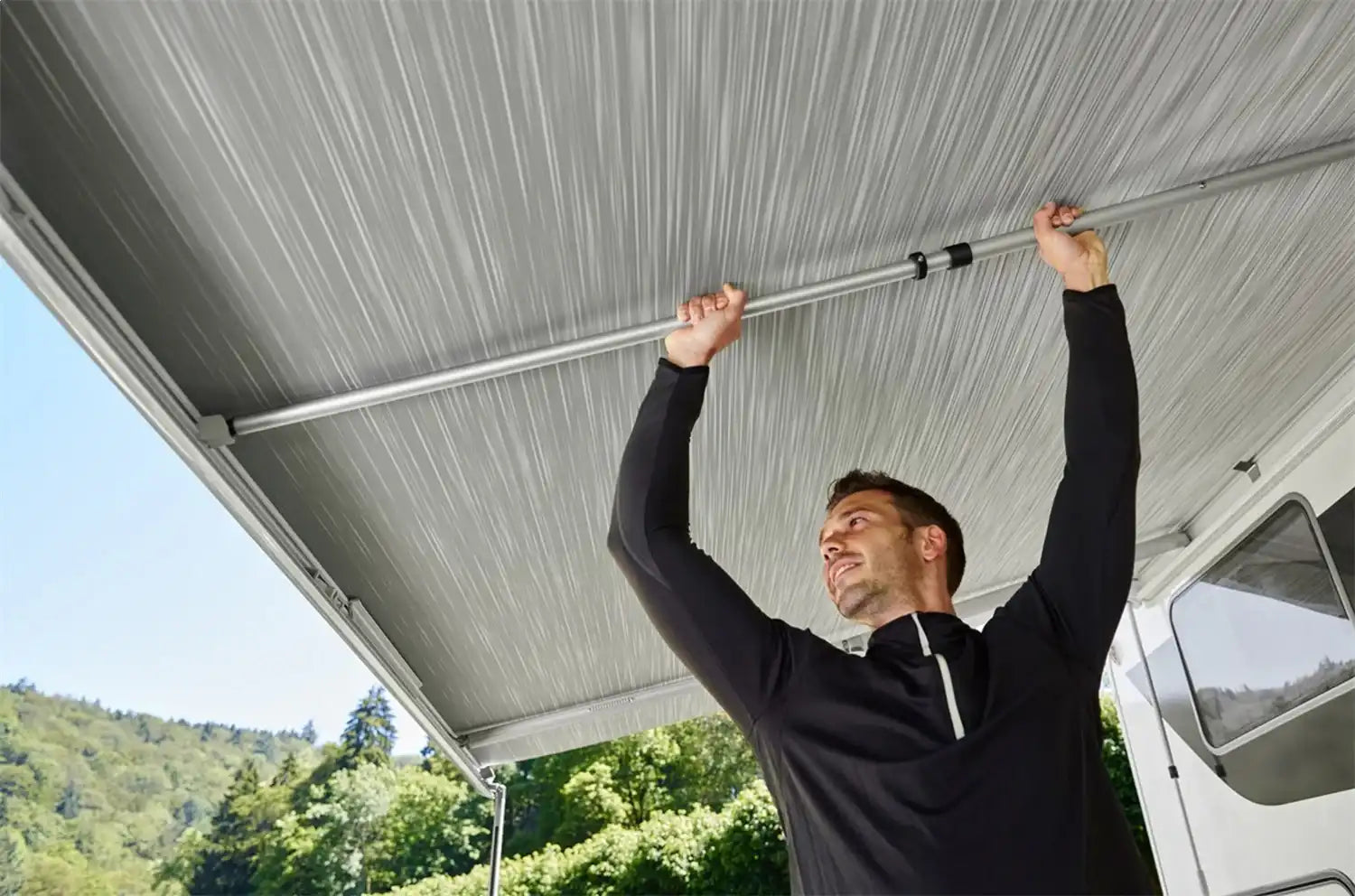 Web_Thule_Tension_Rafter_G2_PIU_3_sized_3000x2000.jpg