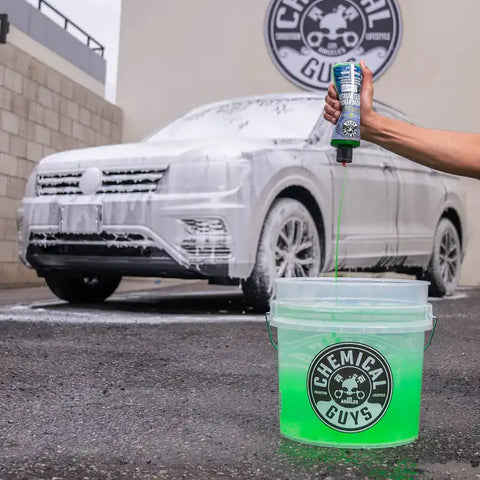 Chemical Guys Heavy Duty Ultra Clear Detailing Bucket - Case of 12