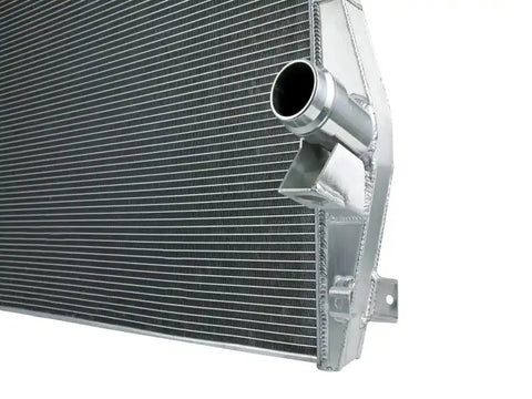 aFe 46-52131 11-16 Ford F250/F350 Super Duty Power-Stroke V8 6.7L (td) BladeRunner Street Series Radiator