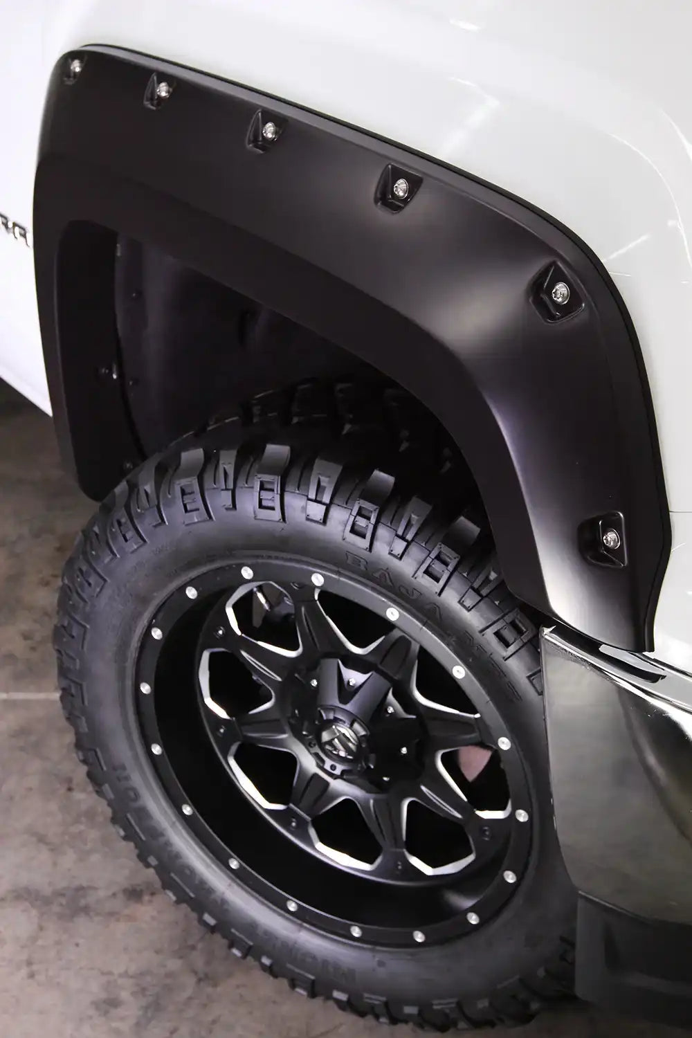 bushwacker_pocketstylefenderflares.jpg