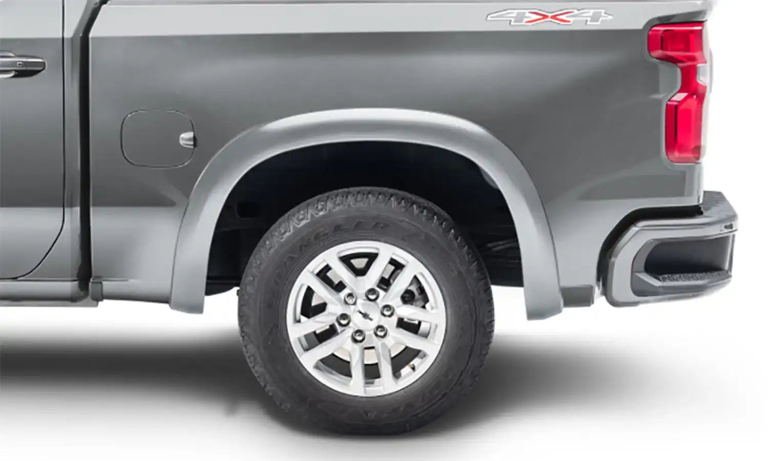 bw_OE_fender_ChevSilv1500_silverIceMetallic_rear_40930-54.jpg