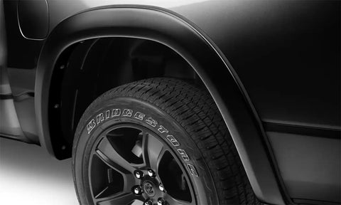 bw_OEflares_19-21ram1500_diaBlkprlct_rear_50928-45.jpg