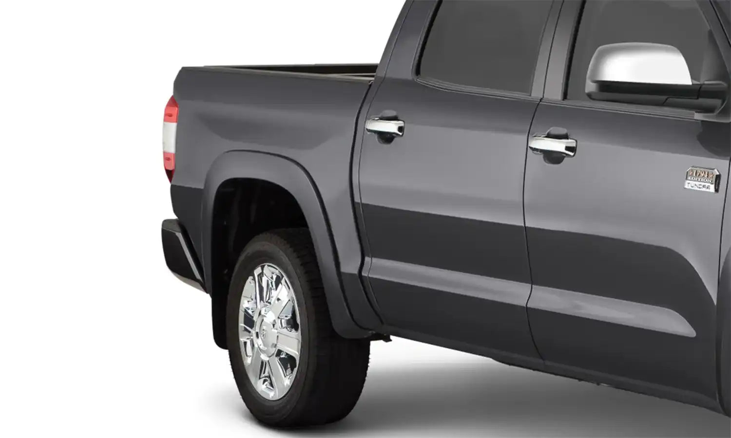 bw_OEstyle_flares_mgntcGryMtllc_17-21Tundra_rear_30917-63.jpg