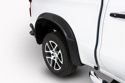 bwr_drtstyle_flares_chevHD_4pc_rear.jpg