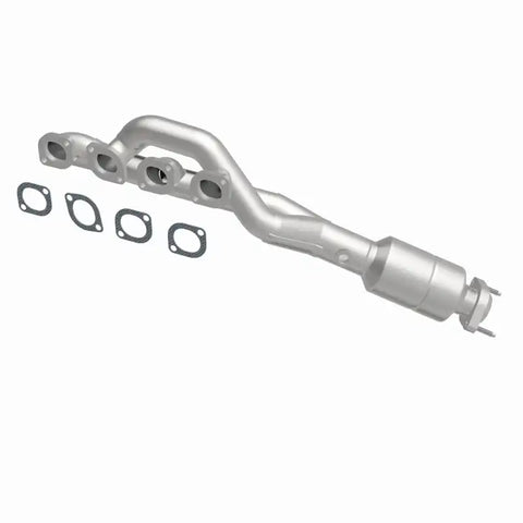 MagnaFlow Conv DF BMW 5 99-00 Passenger Side