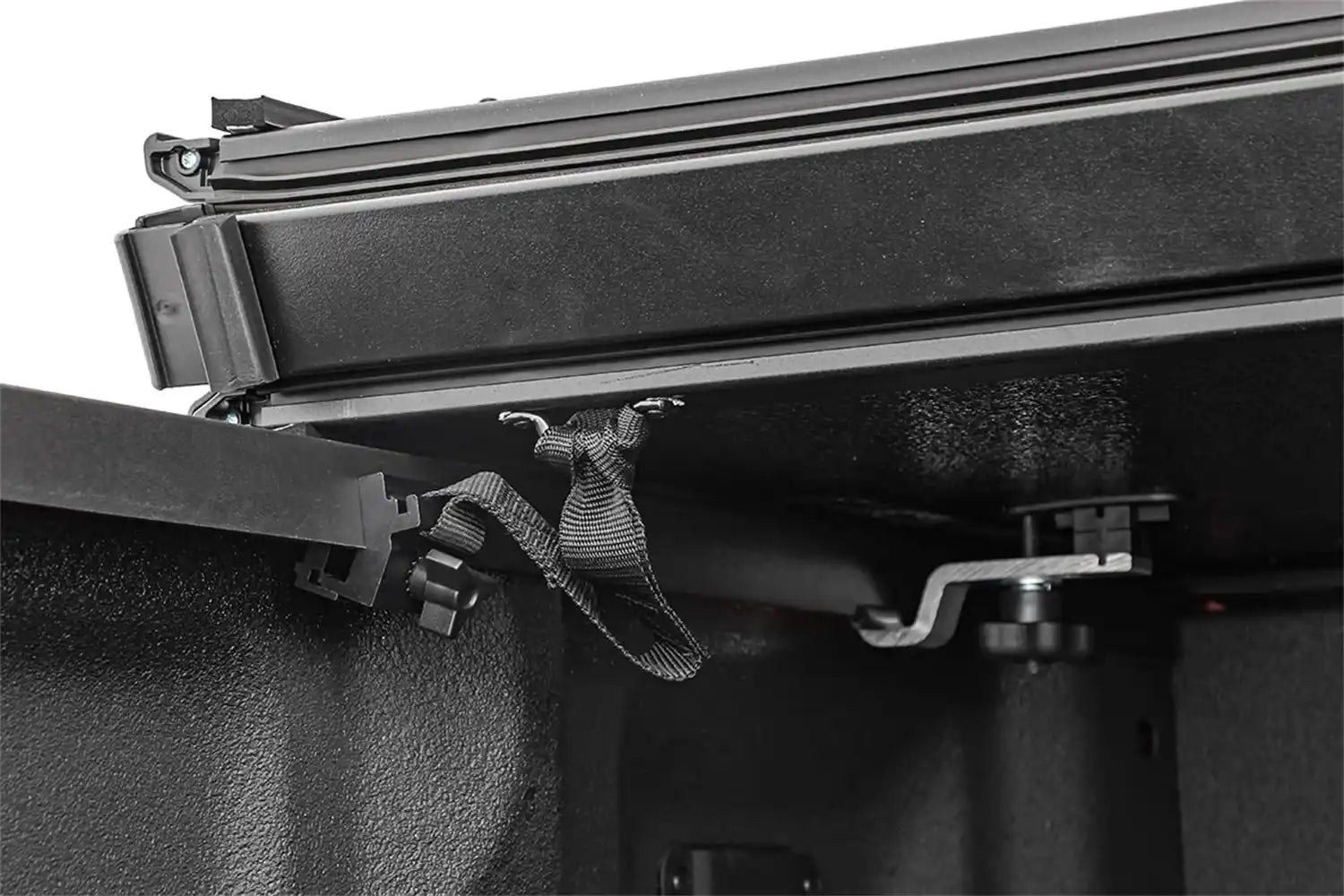 f150-hardcover-install3.jpg