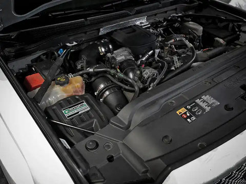 aFe 53-10006R Quantum Pro 5R Cold Air Intake System 11-16 GM/Chevy Duramax V8-6.6L LML - Oiled