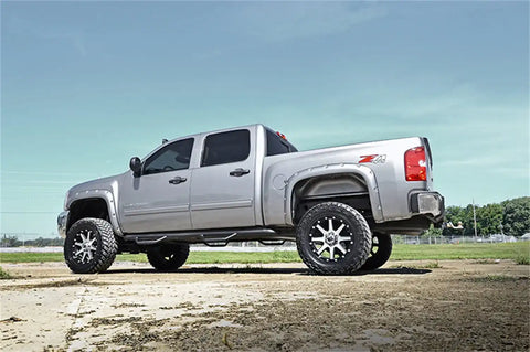 gm-fender-flares-painted_f-c10711-installed-rear_1.jpg