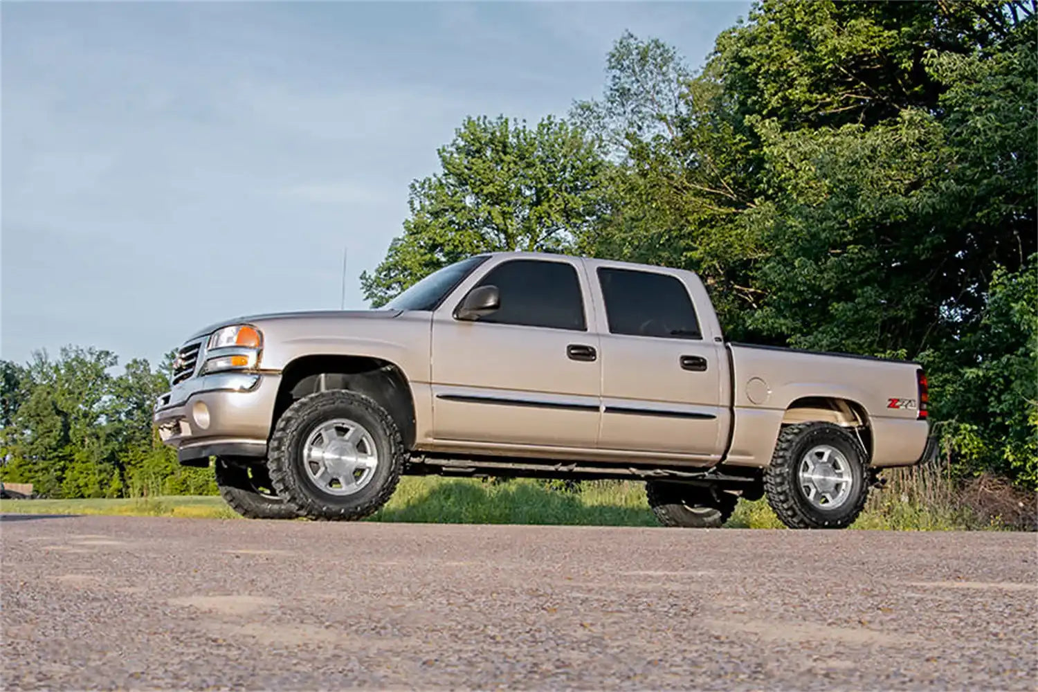gm-lift-kit_283n2-installed1_1.jpg
