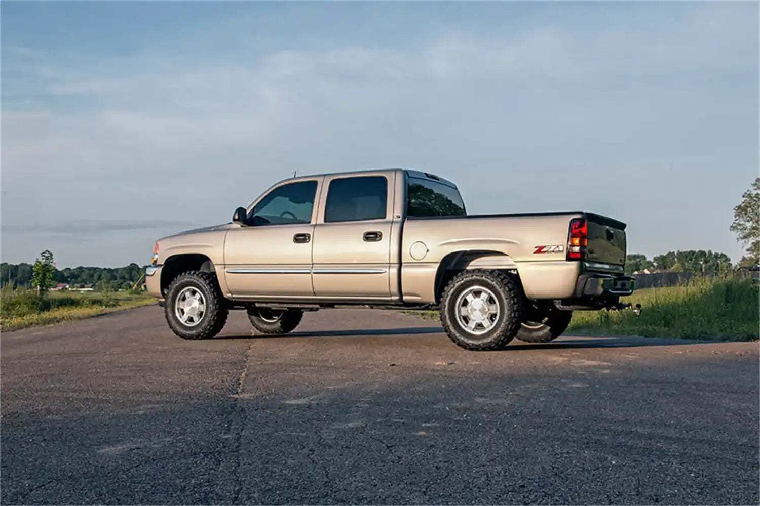 gm-lift-kit_283n2-installed2_1.jpg