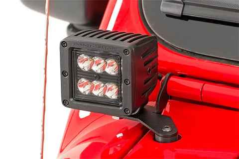 jl-2in-bs-cowl-mount-70052-install1_1_1.jpg