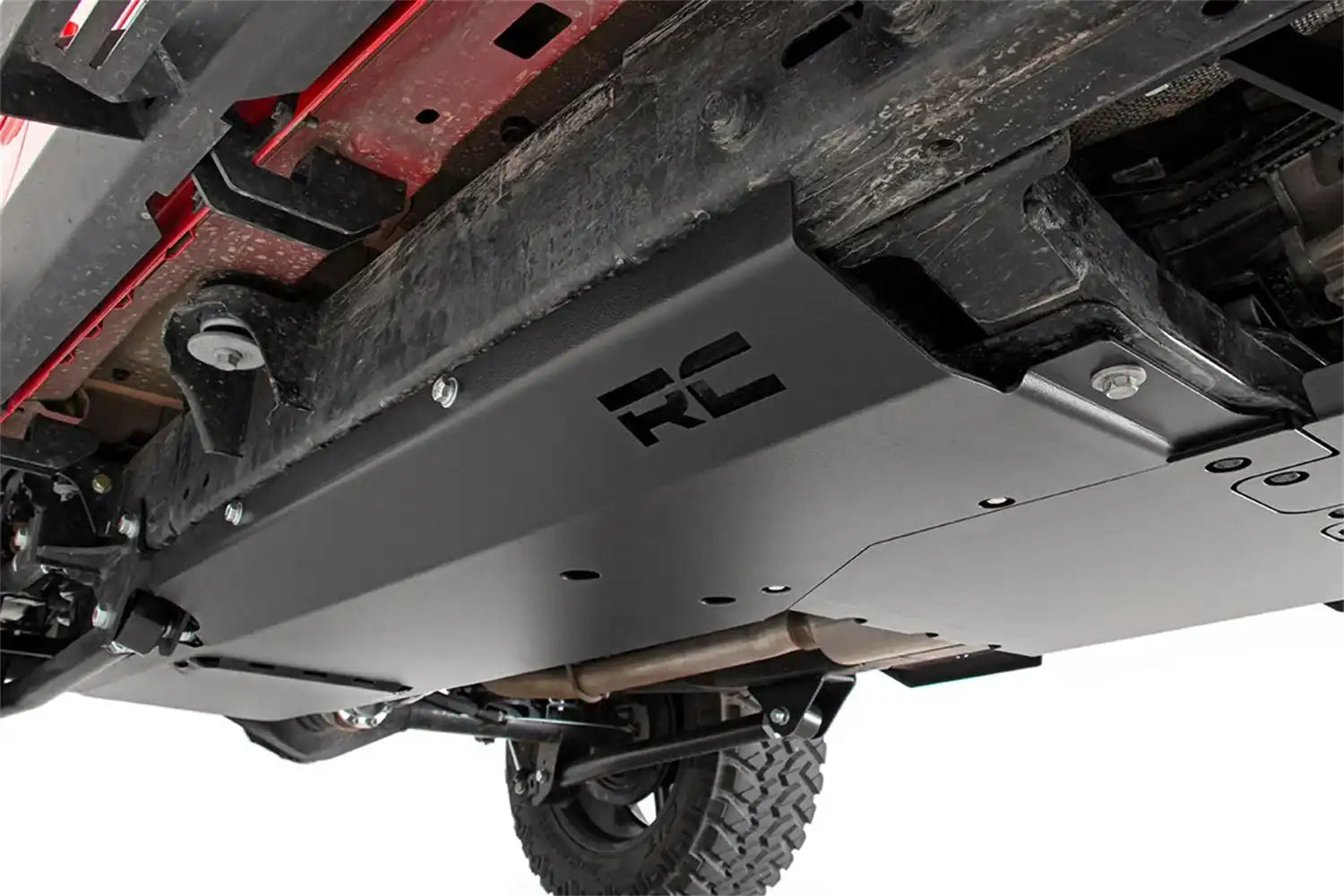 jl-tcase-skid-10616-install_1.jpg