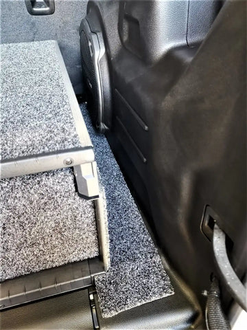 jl_drawers_with_sub2.jpg