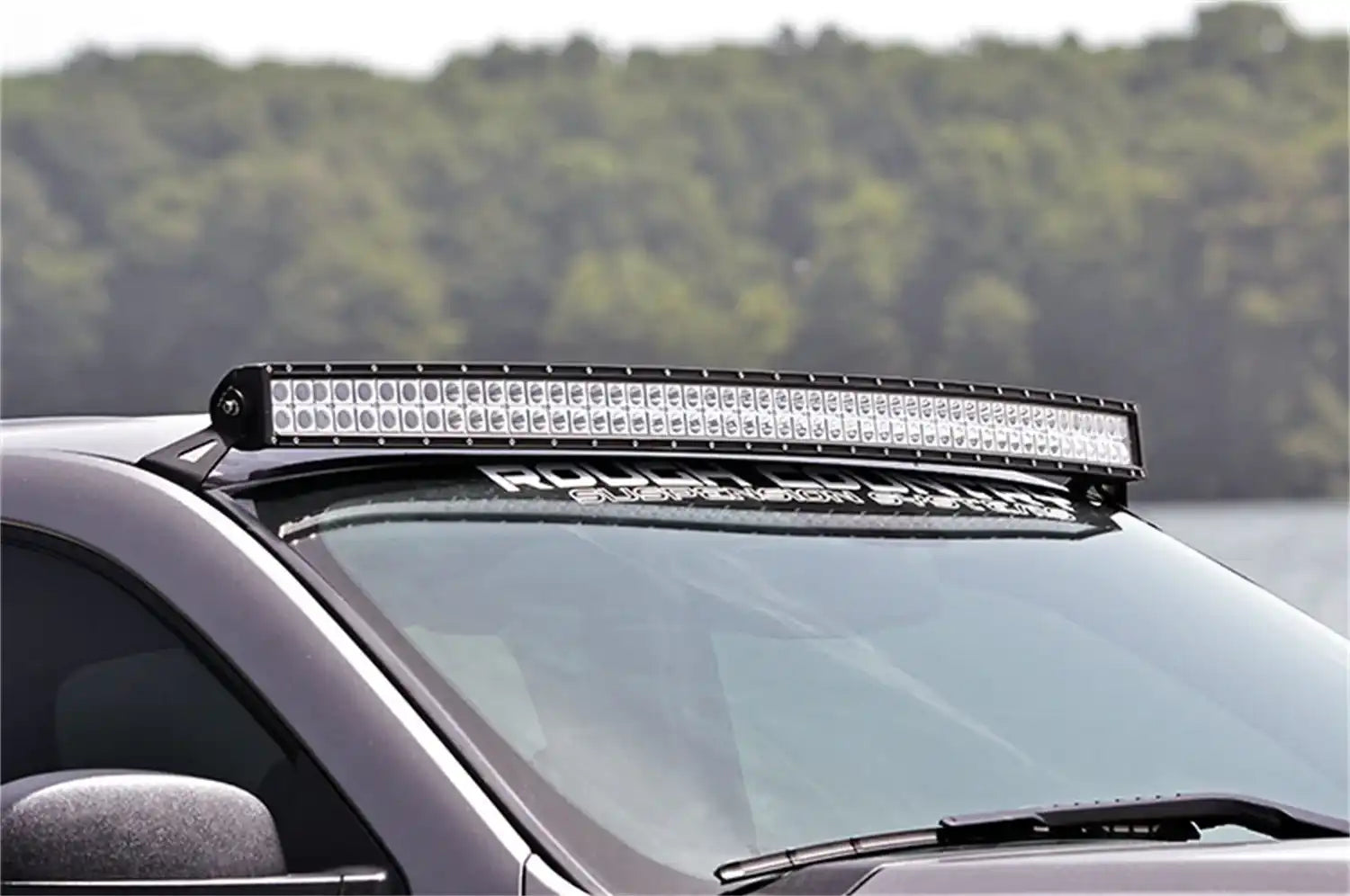 lights-54-inch-gm-mounts_70519-installed.jpg