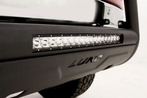 lund_47121210_bullbar_closeup.jpg