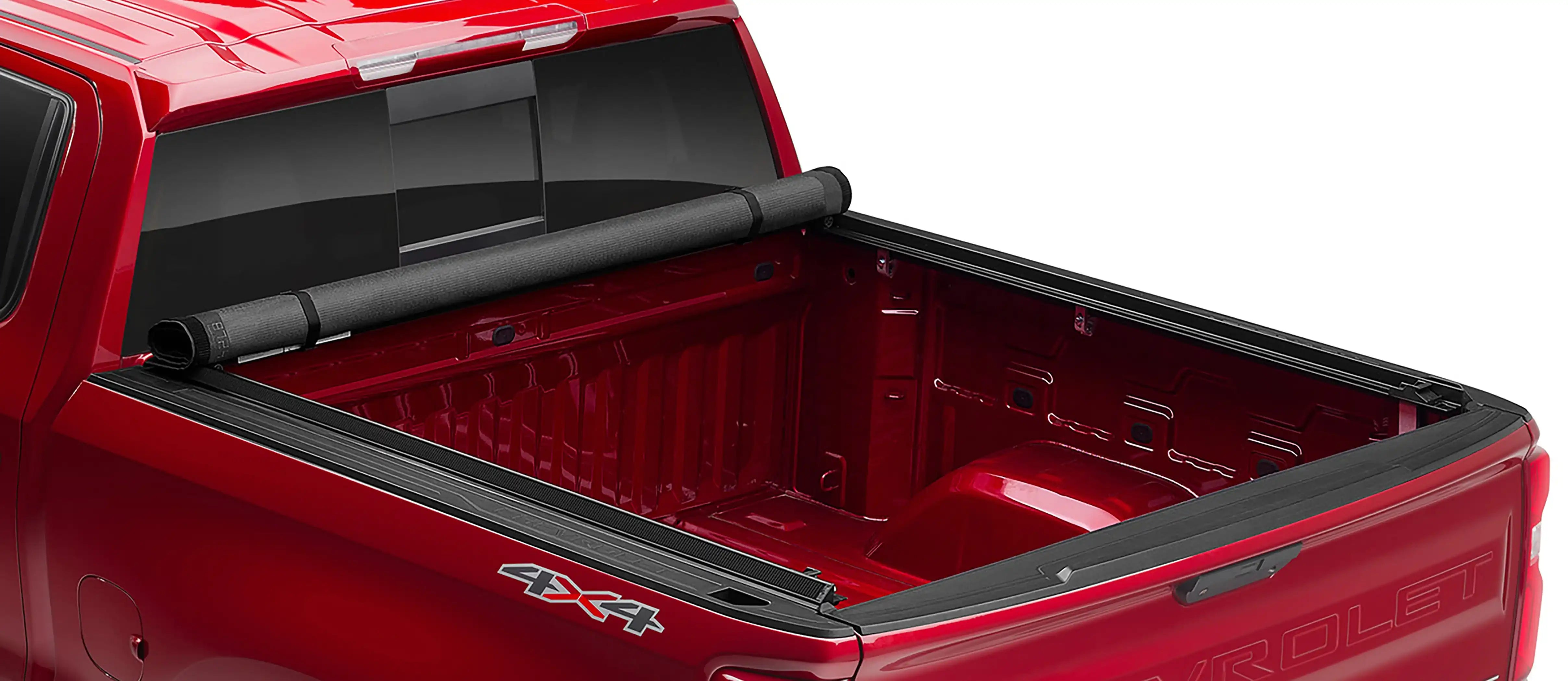 lund_elite_rollup_tonneaucover_mounted_96823.jpg