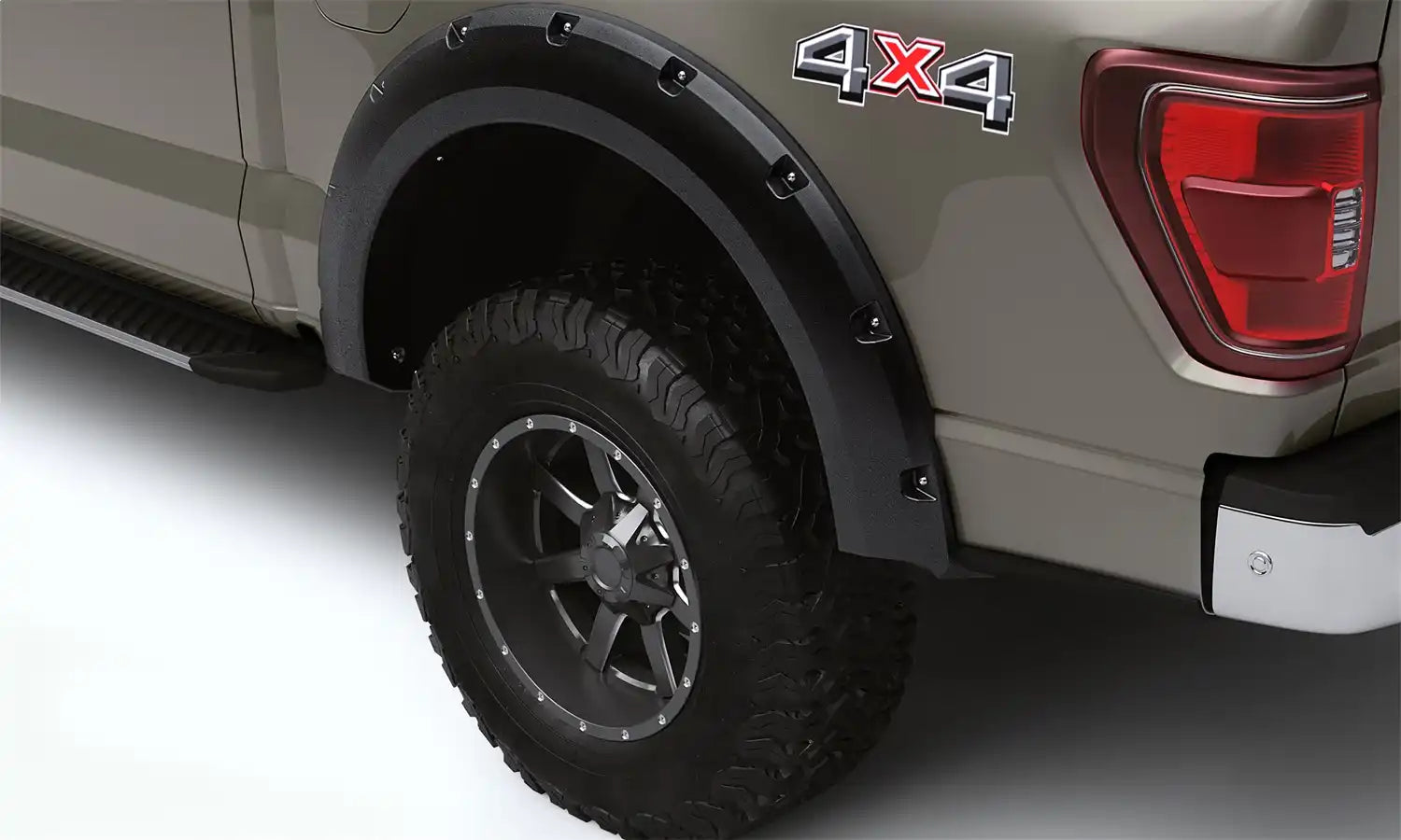 lund_rxflare_textured_21f150_rear_rx150t.jpg