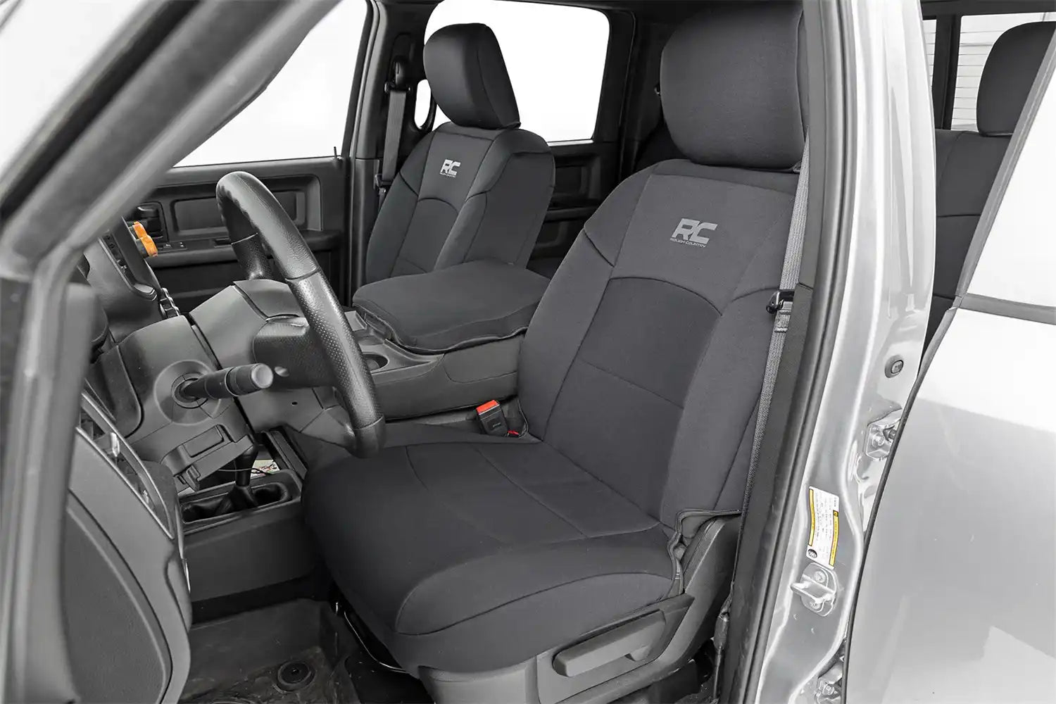ram-2500-seatcovers1_3.jpg