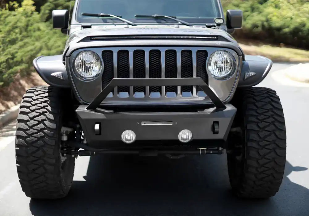 rampage_trailcrawlerbumper_lifestyle1_99514.jpg