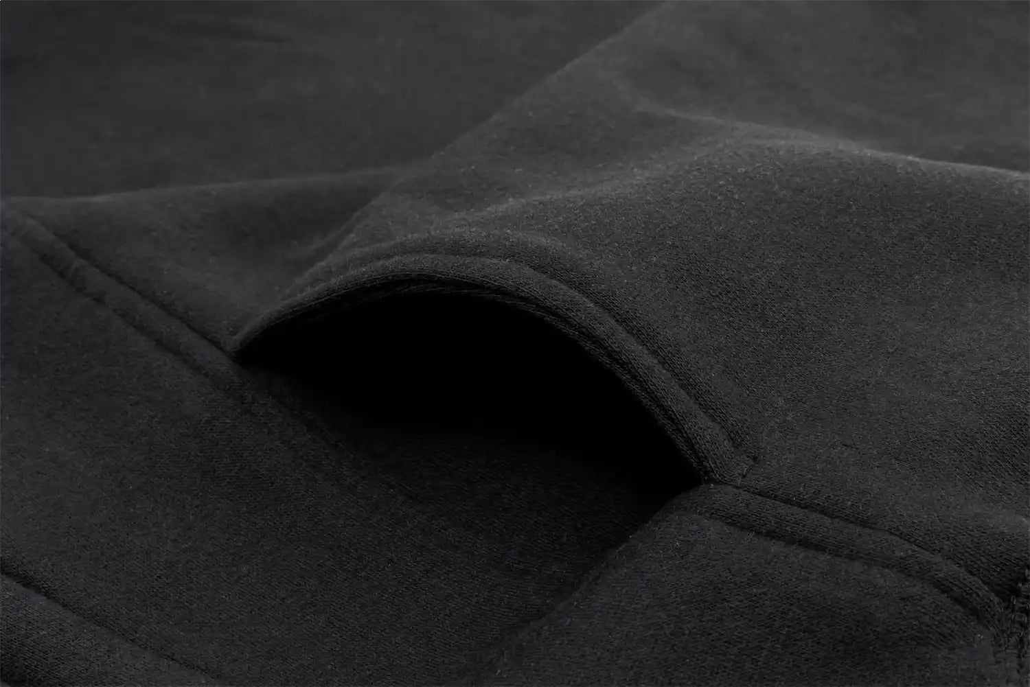 rc_topo_hoodie_pocket-black_red_1.jpg