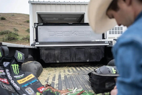 tool-box-tiedowns-rodeo.jpg