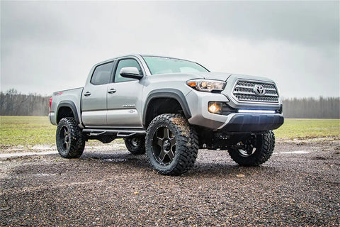 toyota-16-tacoma-silver-fp-rain-748n2_3.jpg