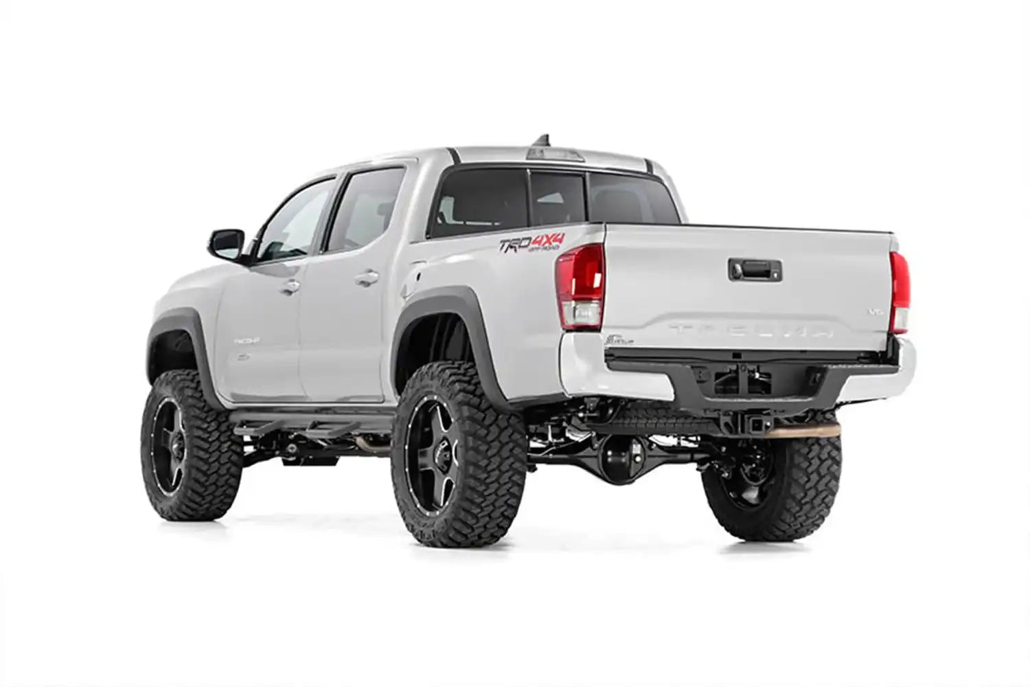 toyota-16-tacoma-silver-rd-studio-748n2_1_2.jpg
