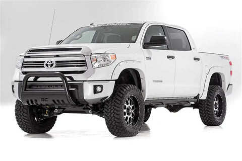 toyota-16-tundra-white-fd-studio-773n2_3_1_1.jpg