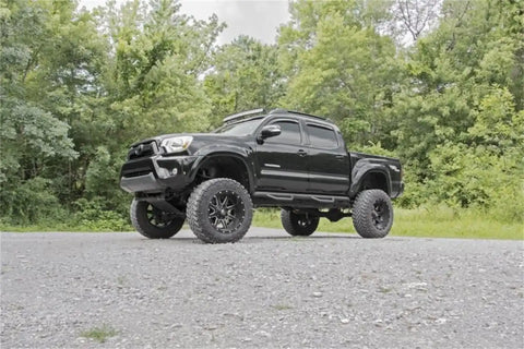 toyota-2013-tacoma-747-20-fd-ds-outdoor_3_1.jpg