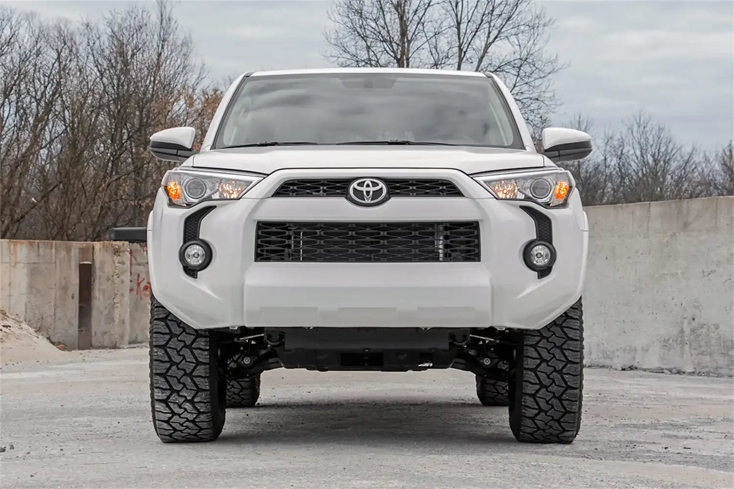 toyota-lift-kit_76620-white4runner2_1_3_1.jpg