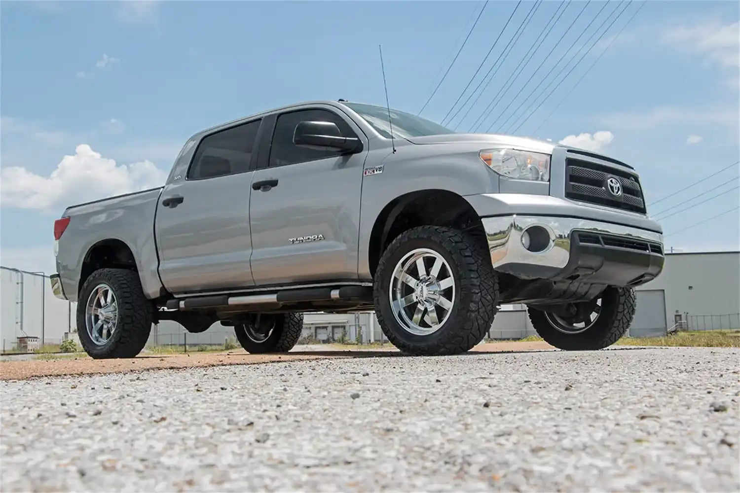 toyota-lift-kit_76720-silvertundra2_1_1_1_1.jpg